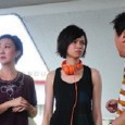 Encore une série totalement déjantée qui narre la vie en HDB. On suit les aventures (ou plutôt les mésaventures) de 4 familles installées à Singapour et qui vivent ensemble dans le...