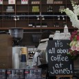Jones The Grocer (Dempsey Hill) Etant donné que mes articles sur la culture sont 100 fois moins lus (!) que ceux sur les Brunchs et les boites de nuit je vous propose de concilier le...